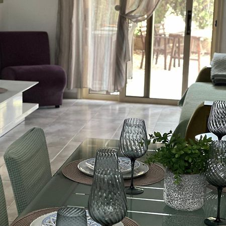 Beautiful Apartment Near The Sea And A Large Private Garden Πάφος Εξωτερικό φωτογραφία